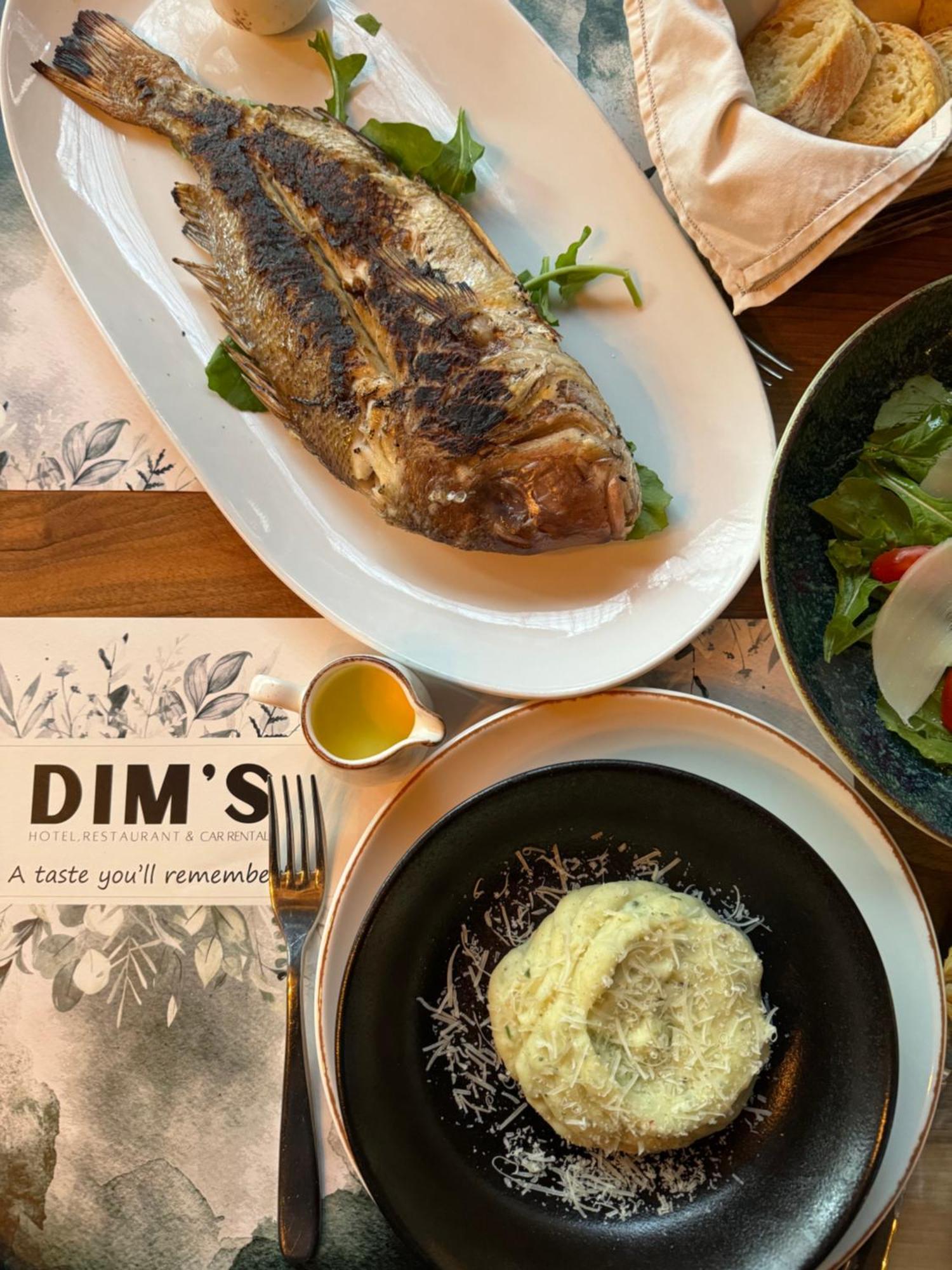 Dim'S Hotel & Restaurant Korce Exterior foto